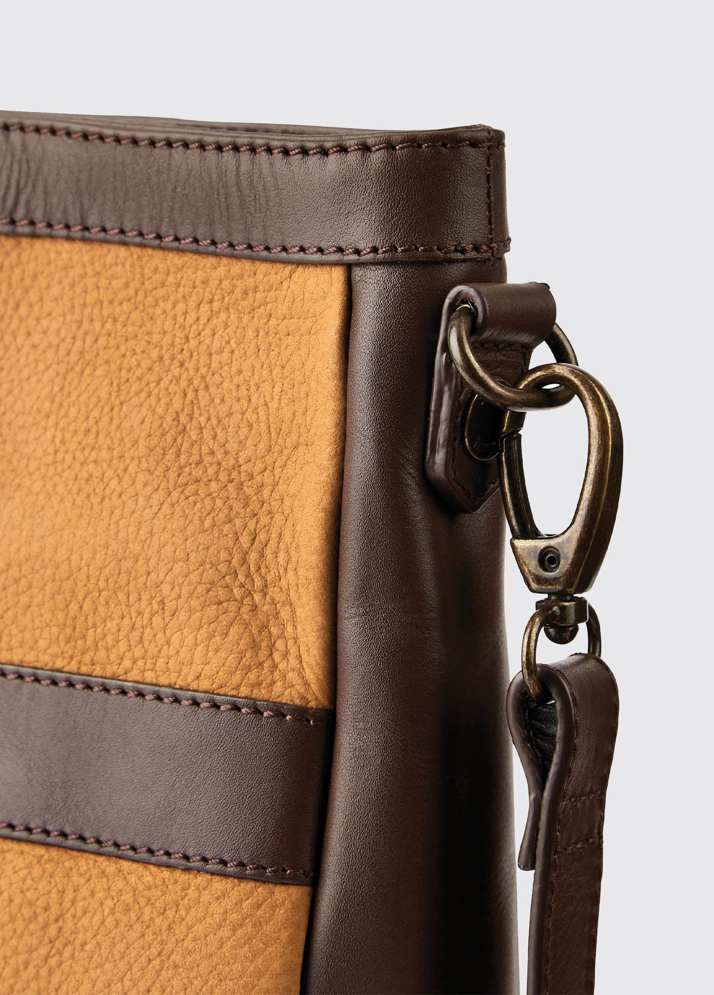 Ardmore Umhängetasche - Brown
