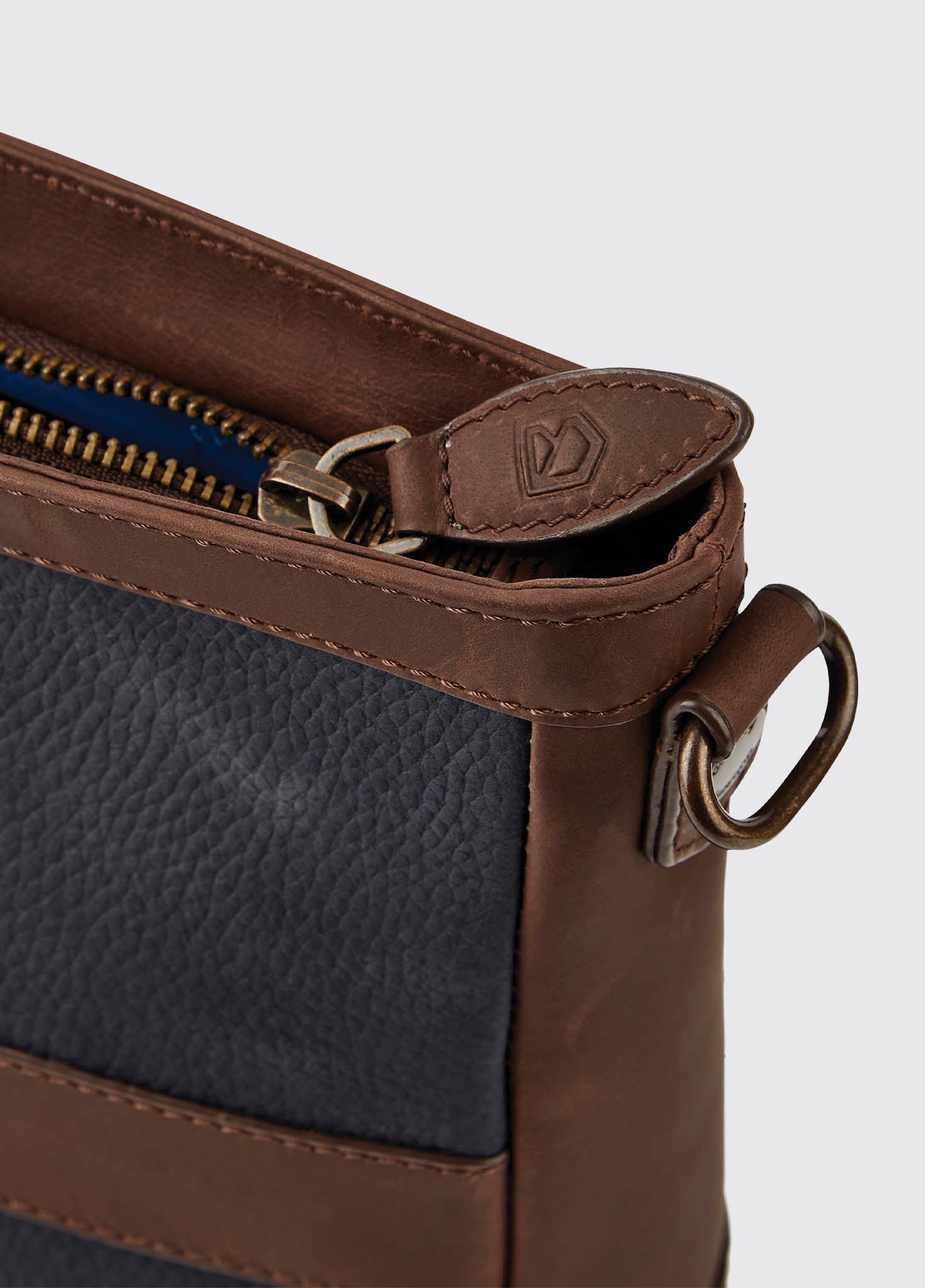 Ardmore Umhängetasche - Navy/Brown