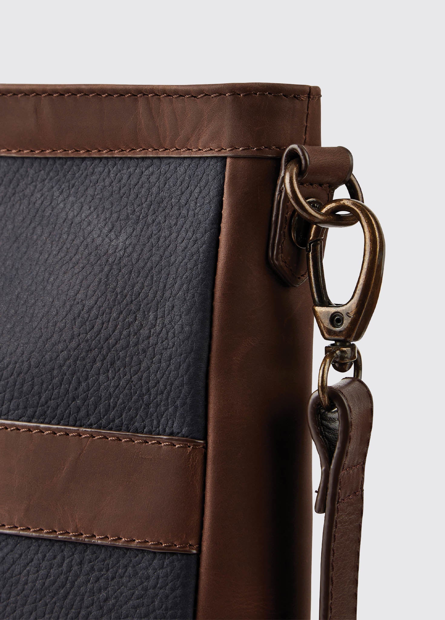 Ardmore Umhängetasche - Navy/Brown