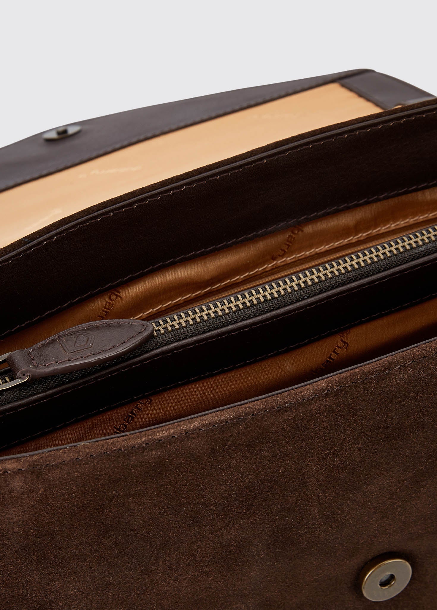 Christchurch Lederhandtasche - Cigar